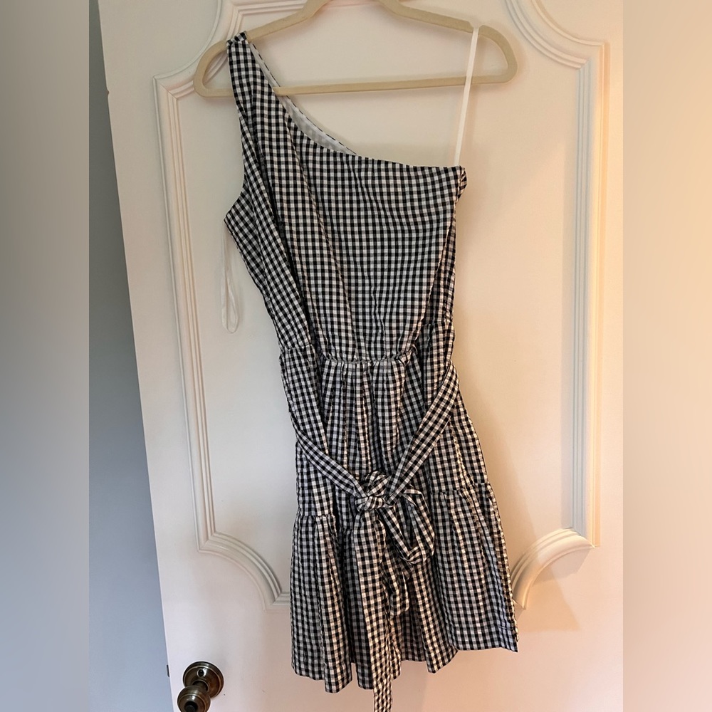 Vineyard Vines gingham one shoulder dress